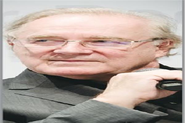 الكاتب الألمانى ستن نادولنى يكتب :  اكتشاف البطء