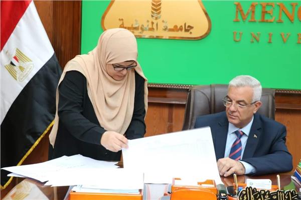 رئيس جامعة المنوفية يعتمد نتيجة دور مايو 2022 بكلية الإعلام