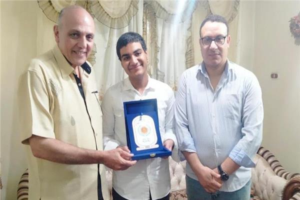 المراكز الأولى في الثانوية العامة
