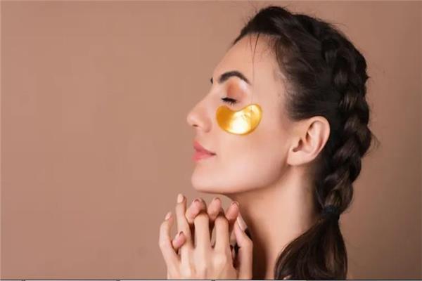 اللاصقات التجميليّة المخصّصة لمحيط العينين