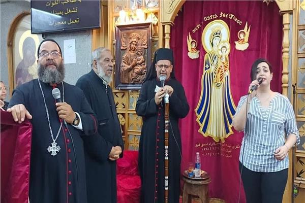  الأنبا بشارة يفتتح صلوات صوم السيدة العذراء بكنيسة أم الرحمة بمنهري  
