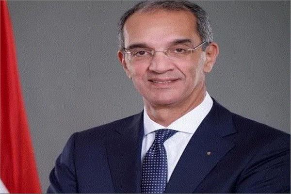 وزير الاتصالات وتكنولوجيا المعلومات