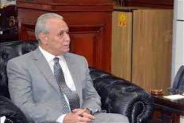 محافظ الأقصر
