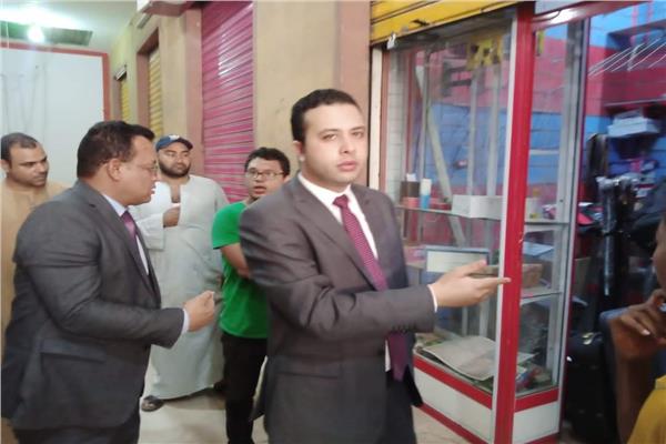 تشميع محل حلويات وتحرير 23 محضرا في حملة مكبرة بقنا 