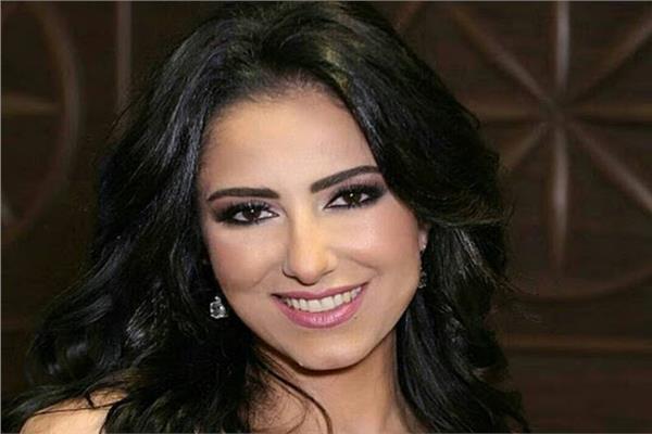  الفنانة حنان مطاوي