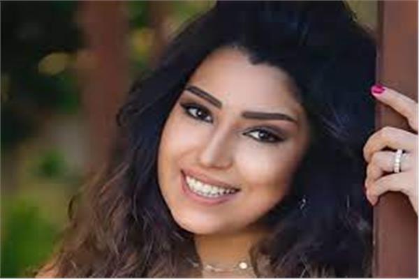  آيتن عامر