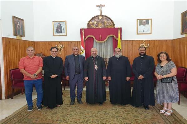 بطريرك الكاثوليك يستقبل مسؤول أخوية السجون العالمية
