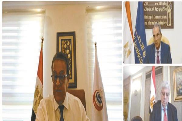 وزراء الصحة والاتصالات والتعليم العالى خلال الفيديو كونفرانس