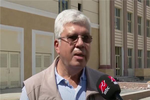 الدكتور محمد أيمن عاشور وزير التعليم العالي والبحث العلمي