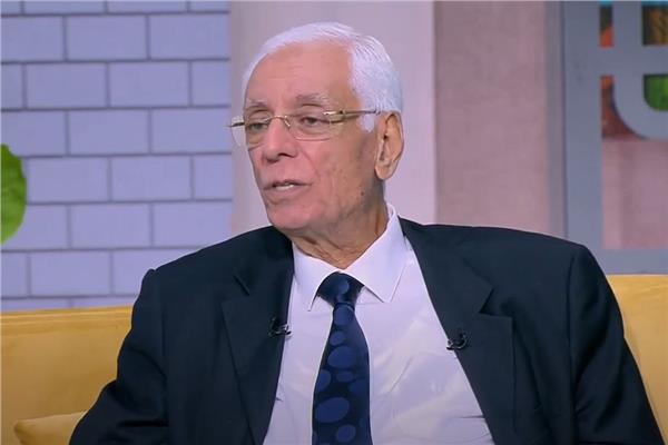حسام موافى استشارى طب الحالات الحرجة