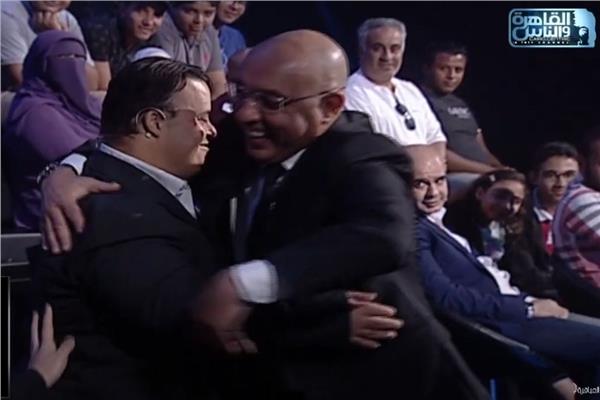 العباقرة قادرون باختلاف