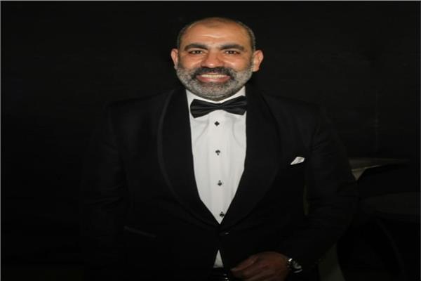 الفنان محسن منصور