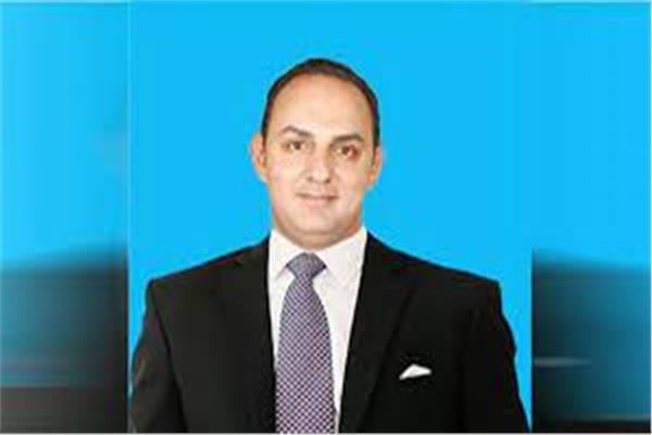 محمد عبد الوهاب المحلل الاقتصادي والمستشار المالي