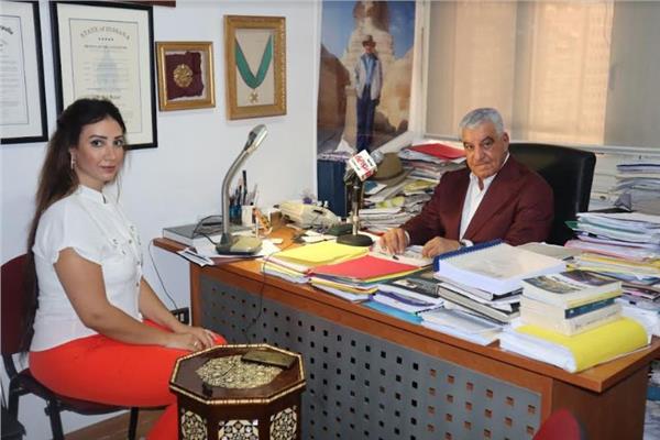  د. زاهي حواس خلال حواره مع محررة بوابة أخبار اليوم