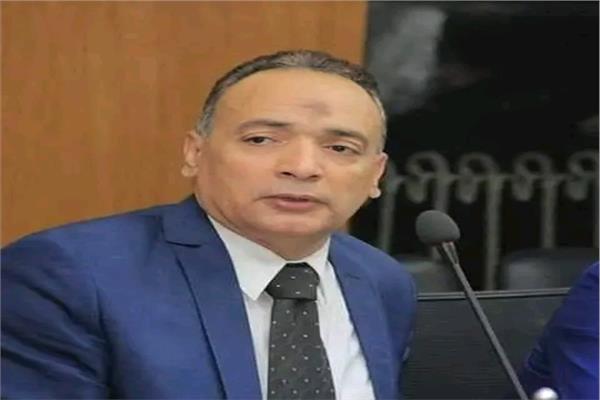 طارق درويش رئيس حزب الأحرار الاشتراكيين 