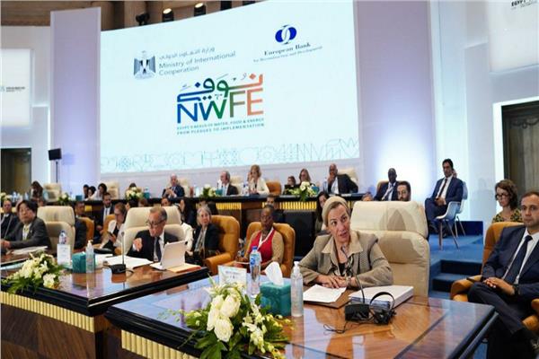 الدكتورة ياسمين فؤاد وزيرة البيئة