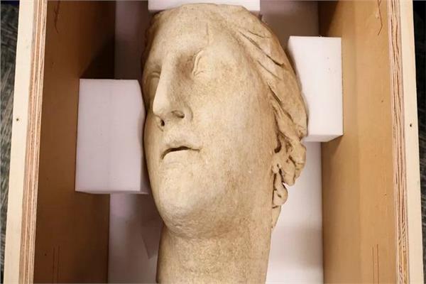 نيويورك تعيد إلى إيطاليا قطعاً أثرية