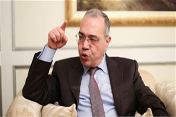 عصام خليل رئيس حزب المصريين الأحرار