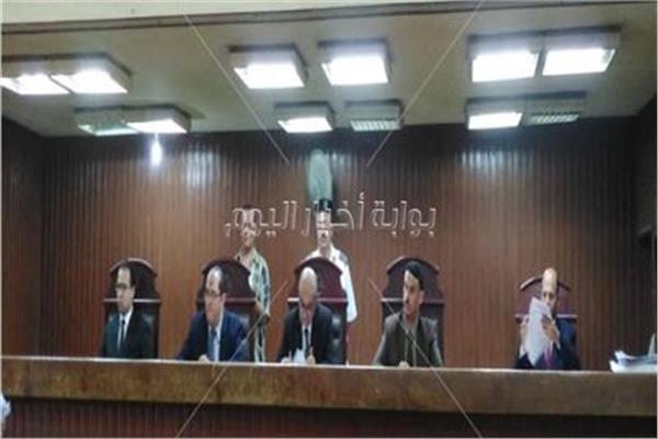 هيئة المحكمة برئاسة المستشار أيمن عفيفي سالم