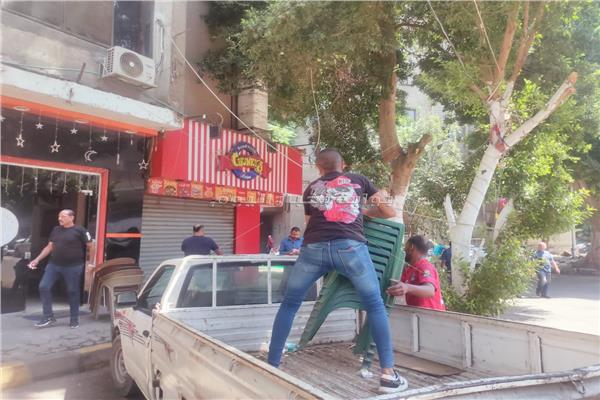جانب من أعمال الإزالة