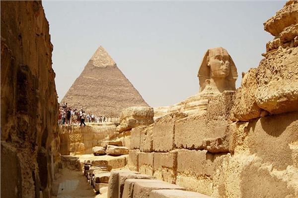 الأهرامات 