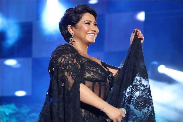 الفنانة شيرين عبد الوهاب