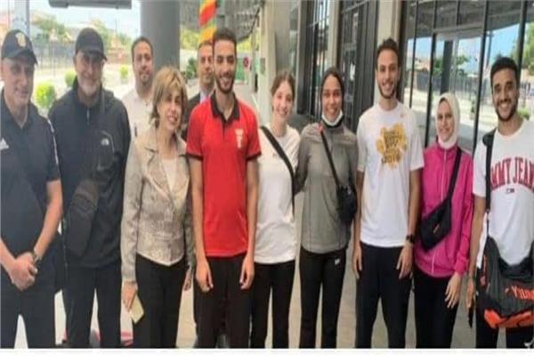  السفيرة أمل عفيفي، سفيرة جمهورية مصر العربية لدى بنين خلال استقبالها منتخب مصر للريشة الطائرة