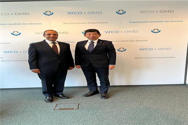  الدكتور بدر عبد العاطي، وأمين عام منظمة الجمارك العالمية 