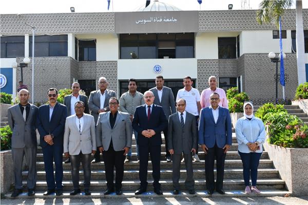 جامعة القناة  تستضيف ملتقى الطلاب المتميزين  