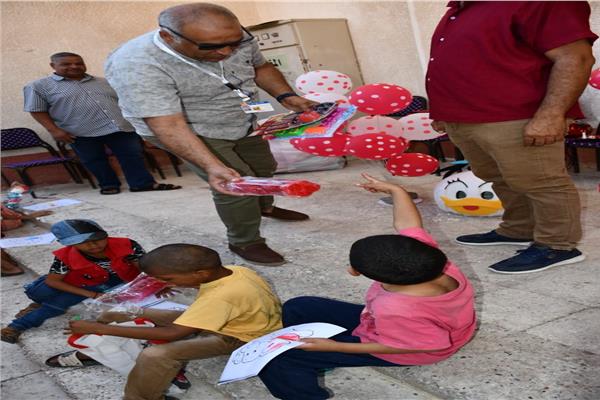 بدء فعاليات قافلة جامعة المنصورة -جسور الخير 15- بمحافظة البحر الأحمر
