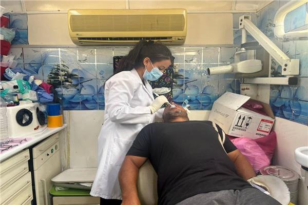 جامعة الإسكندرية تطلق قافلة طبية مجتمعية شاملة إلى منطقة أبيس السابعة