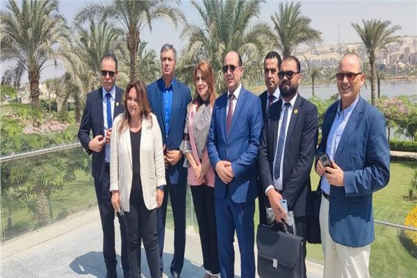 وزير الشئون الاجتماعية بتونس داخل متحف الحضارة 