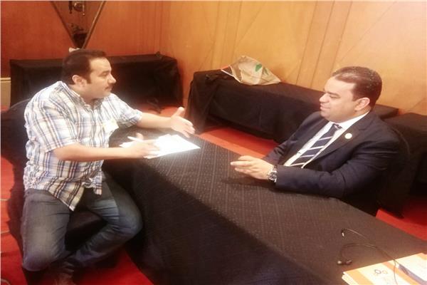 الزميل محمد عوض يحاور وزير القوى العمل الليبي 