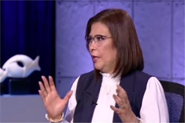 الدكتورة راندا مصطفى مقرر لجنة الصحة بالمحور المجتمعي في الحوار الوطني