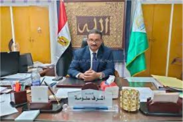 أشرف سلومة وكيل وزارة التربية والتعليم بالجيزة