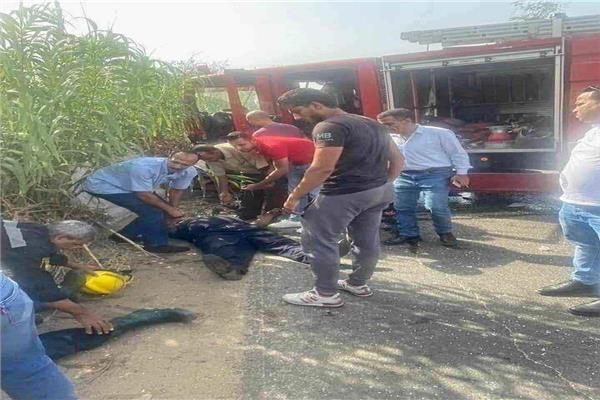  اصابة فردين من الحماية المدنية في حادث أشتعال سيارة بالغربية