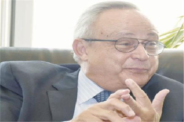 الدكتور أحمد زايد مدير مكتبة الإسكندرية يكتب : المنظومة الثقافية فى مصر تحتاج إلى إعادة نظر