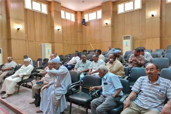 محافظ الاقصر يحدد البرنامج الزمنى للقاءات الجاهيريه اليوم المفتوح