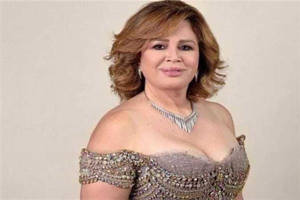 الفنانة إلهام شاهين