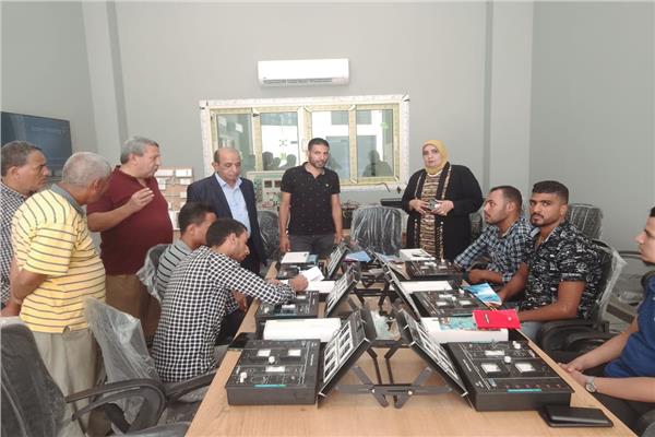 مهن التفصيل والحياكة