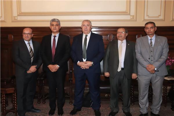  وزير الزراعة ورئيس مجلس إدارة مرصد الصحراء والساحل