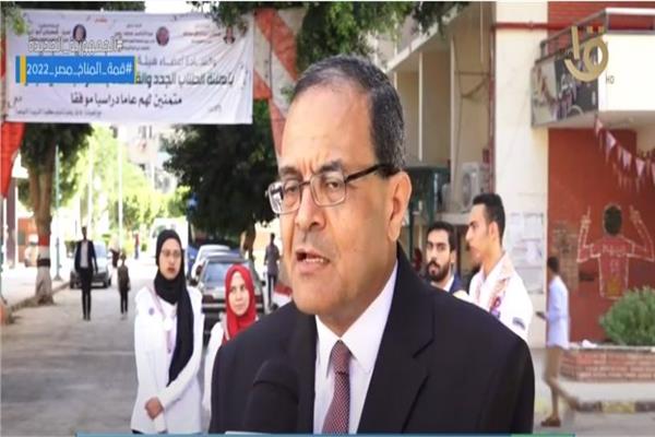  الدكتور مصطفى عبدالخالق