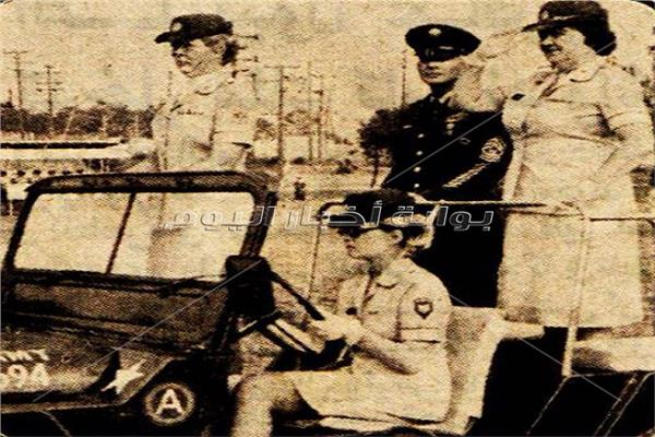 غرائب جيوش أوروبا.. تحية عسكرية للنساء