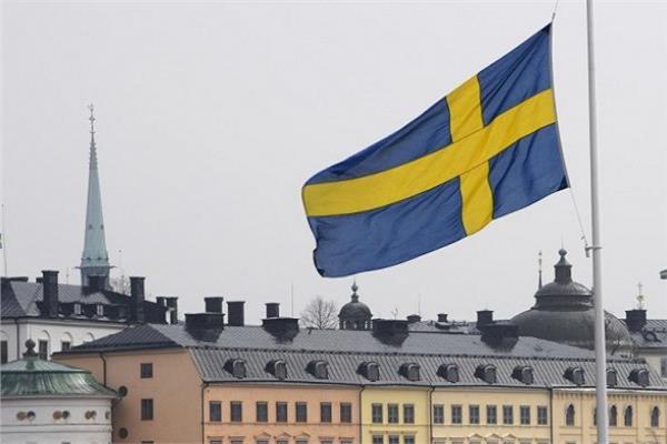 علم السويد