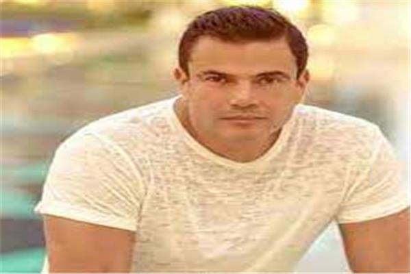 الفنان عمرو دياب