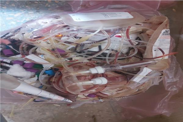 ضبط معمل تحاليل طبية غير مرخص بالشرقية 