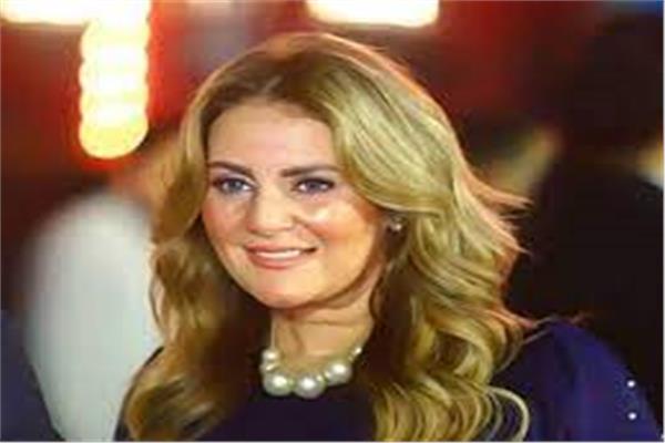 الفنانة رانيا محمود ياسين