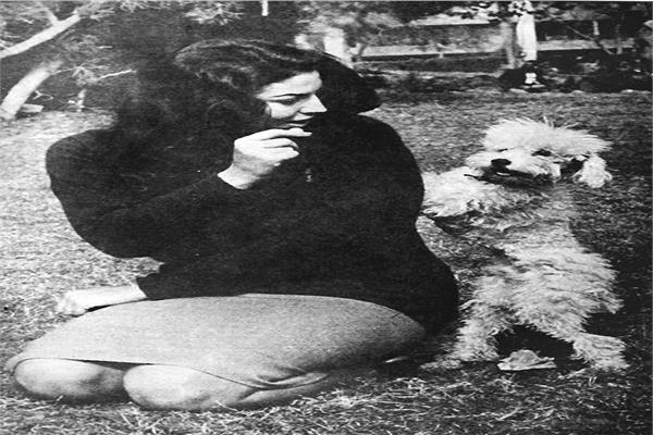 الفنانة فريدة فهمى