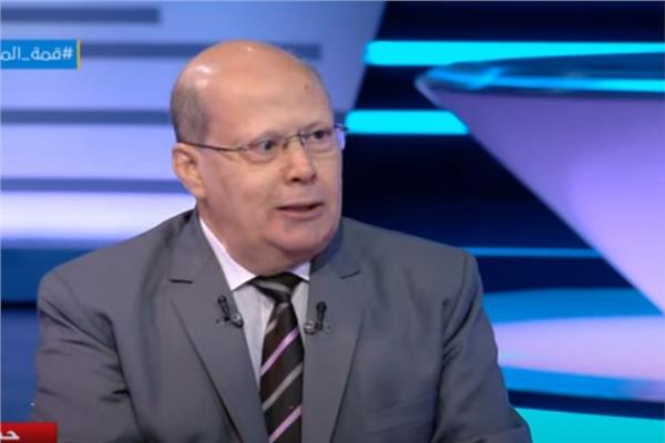 عبدالحليم قنديل الكاتب الصحفى