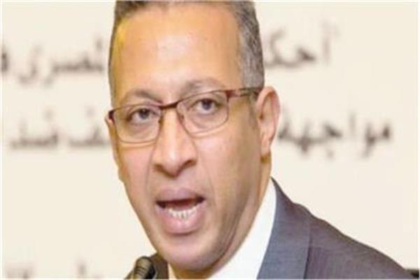 طارق العوضي